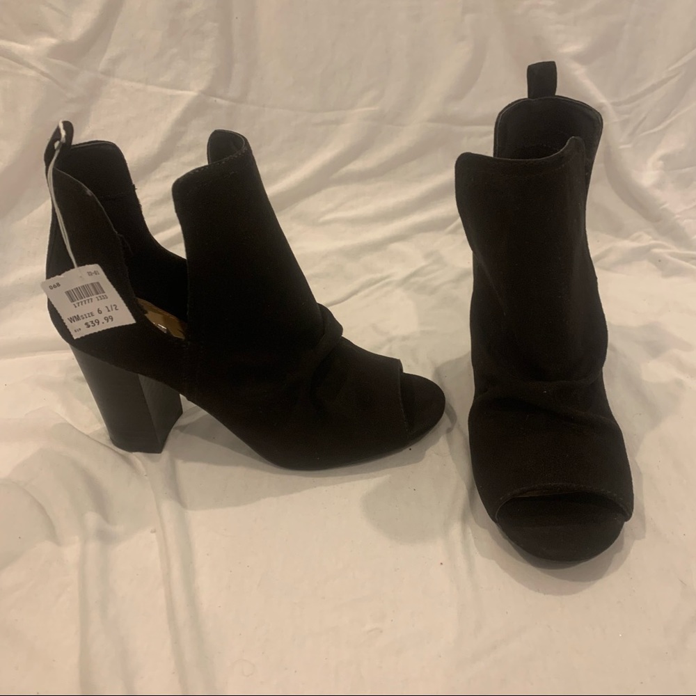 NWT open toe booties
